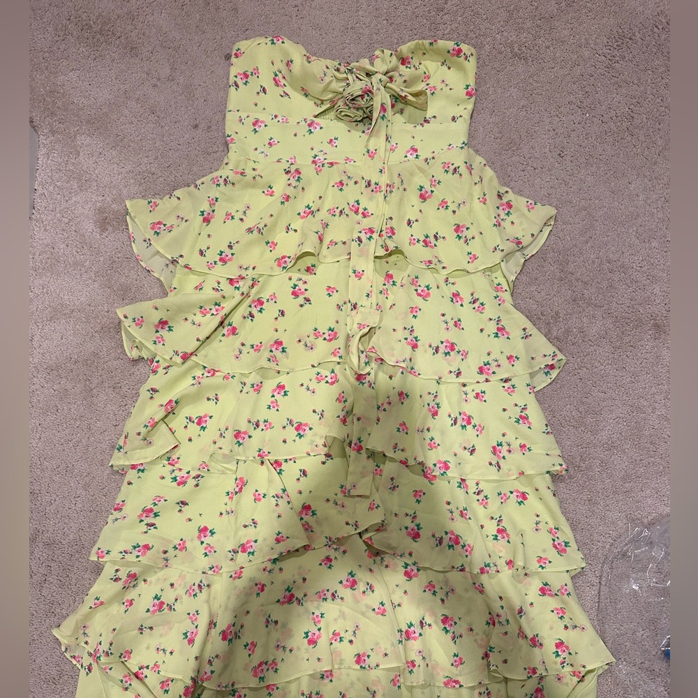 Astr the label maxi dress tiered floral